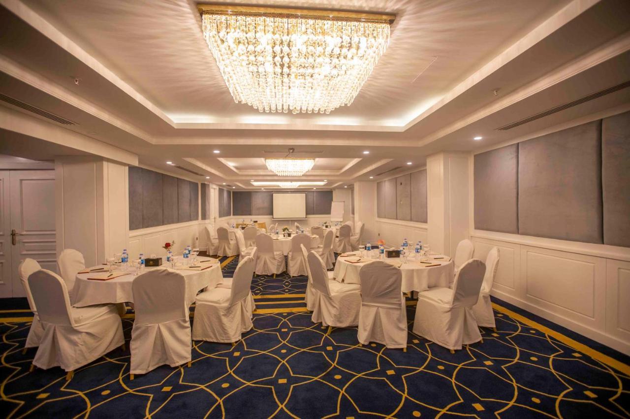 Ankawa Royal Hotel & Spa Erbil Exteriör bild